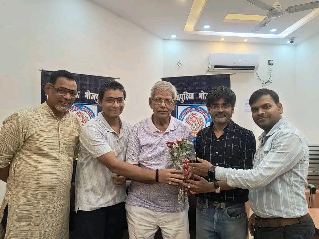 स्व. डॉ. रवीन्द्र श्रीवास्तव 'जुगानी भाई'